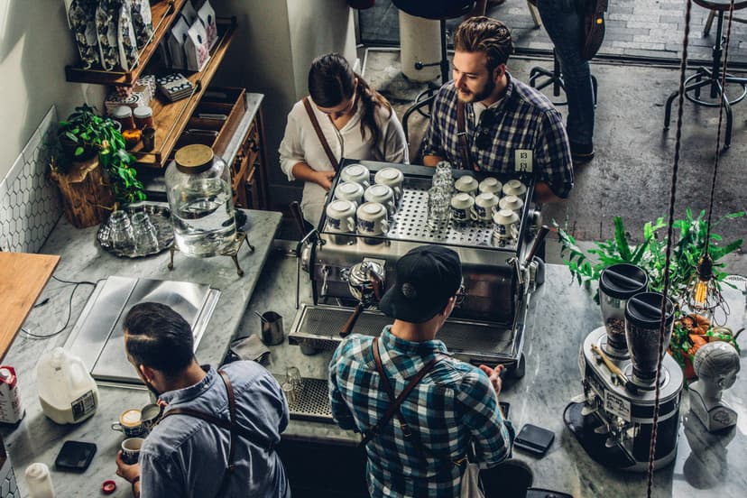 Café with people using Okuru for payments